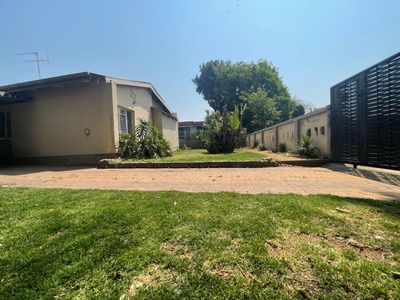 House Rental Monthly in Kempton Park West