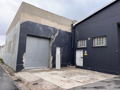Industrial property to rent in North End - 20 Broad Street