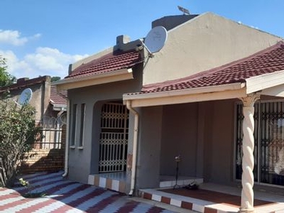 4 Bedroom House For Sale in Ga-rankuwa Unit 4