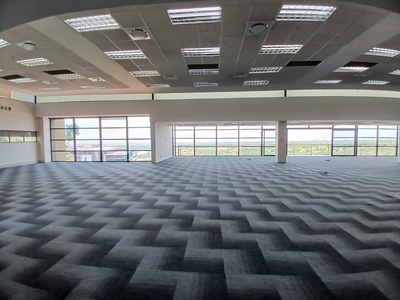 1,290m² Office To Let in Westville