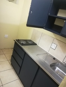 150 Rooms and flats available in Maboneng and Doorngfontein immediately - Johannesburg