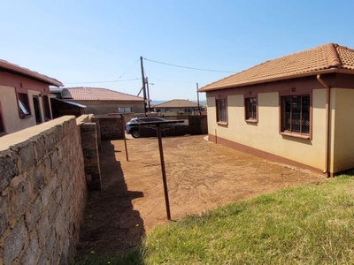 3 Bedroom House Sold in Hlalamnandi