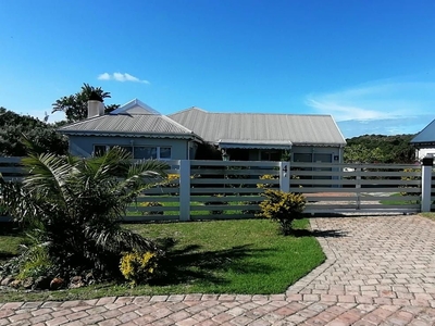 3 Bedroom Freestanding For Sale in Marina Martinique