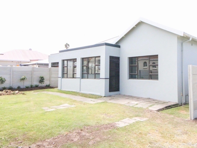 3 Bedroom House to rent in Vincent