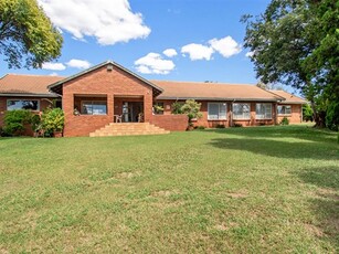 1.7 ha Farm in Tarlton