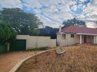 3 Bedroom House For Sale in Thornhill Estate