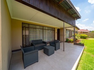 4 Bed House in Leondale