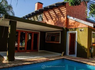 Townhouse in Waterval East For Sale