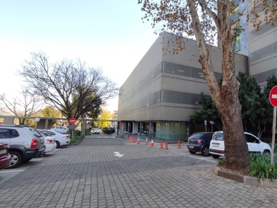 1,141m² Office To Let in Bedfordview