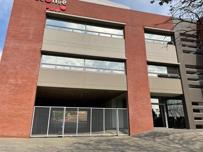 134m² Office To Let in Midrand