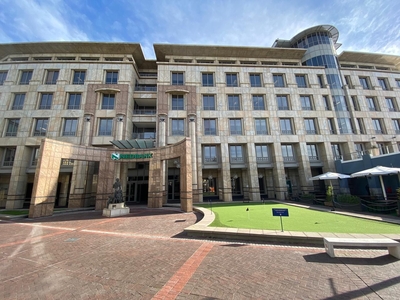 1,560m² Office To Let in Union Castle House, Cape Town City Centre