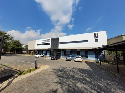 196m² Office To Let in Kempton Park Central