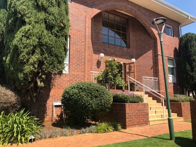 202m² Office To Let in Bedfordview