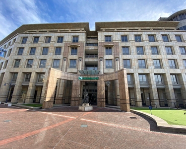 2,035m² Office To Let in Clock Tower Precinct, Cape Town City Centre