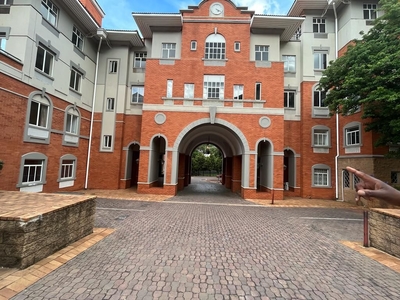 207m² Office To Let in Houghton Estate