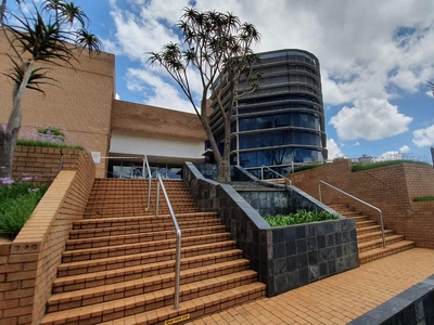2,346m² Office To Let in Standard Bank Building, Centurion Central
