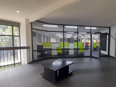 270m² Office To Let in Hennopspark