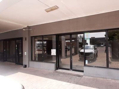 322m² Office To Let in Alberton Central