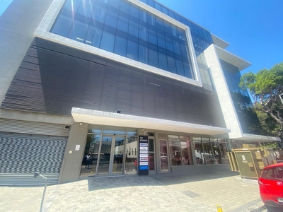 494m² Office To Let in The Equinox Building, Sea Point