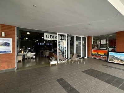 530m² Retail To Let in Centurion, Highveld