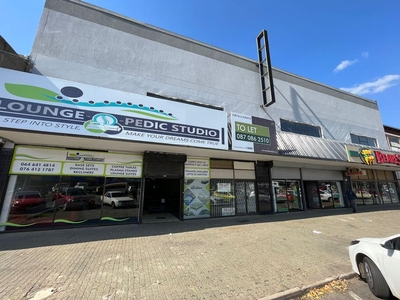 640m² Showroom To Let in Alberton Central