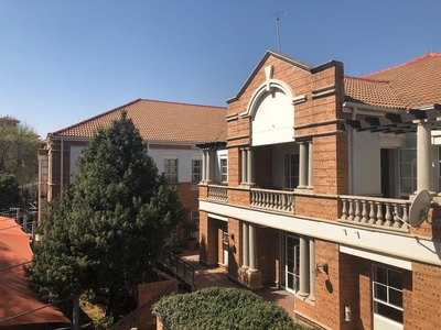 77m² Office To Let in Bruma
