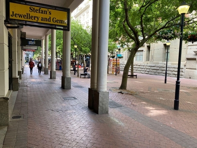 77m² Retail To Let in Cape Town City Centre