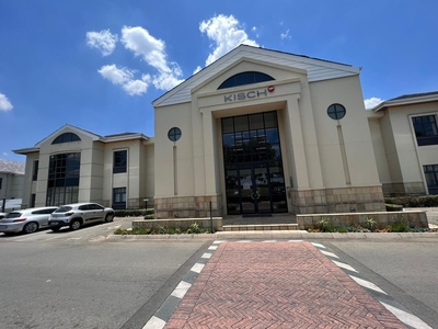 869m² Office To Let in Block 5, Sandton Central