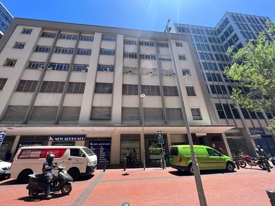 92m² Office To Let in Cape Town City Centre