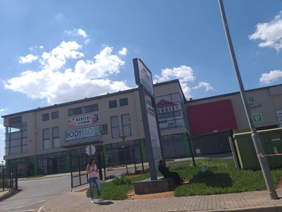 98m² Office To Let in Edenvale