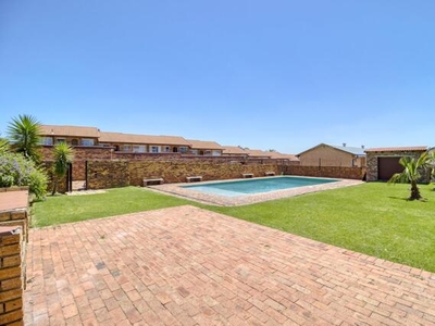 Apartment For Sale In Buccleuch, Sandton