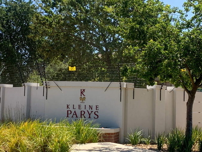 Build your dream home in an estate in Klein Parys.