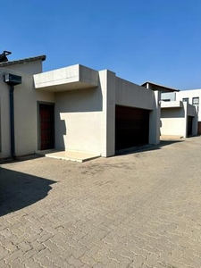 House For Rent In Summerset, Midrand