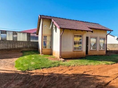 House For Sale In Aureus, Randfontein