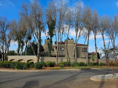 House For Sale In Blue Gill Estate, Kempton Park