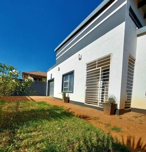 House For Sale In Golf View, Mafikeng
