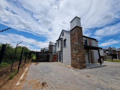 House For Sale In La Camargue Private Country Estate, Hartbeespoort