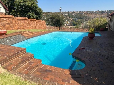House For Sale In Roodekrans, Roodepoort