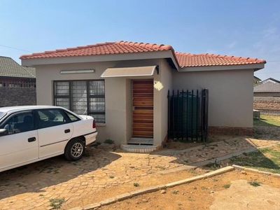 House For Sale In Zakariyya Park, Johannesburg