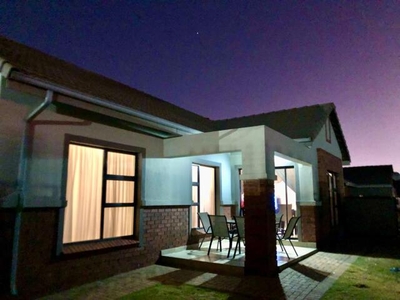 Townhouse For Sale In Meyersdal Nature Estate, Alberton