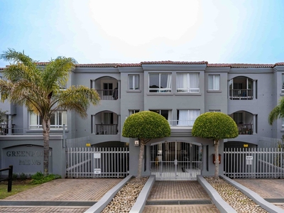 2 Bedroom Apartment For Sale in Upper Robberg
