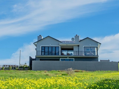 3 Bedroom House for Sale For Sale in Vleesbaai - Home Sell -