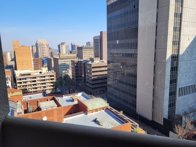 Apartment / Flat For Sale in Braamfontein, Johannesburg