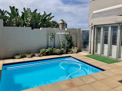 Apartment / Flat For Sale in Selection Beach, Umdloti