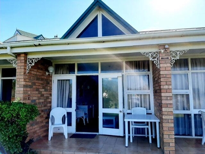 Apartment For Rent In Brookes Hill, Port Elizabeth