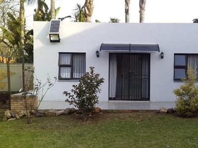 Apartment For Rent In Greenside, Johannesburg