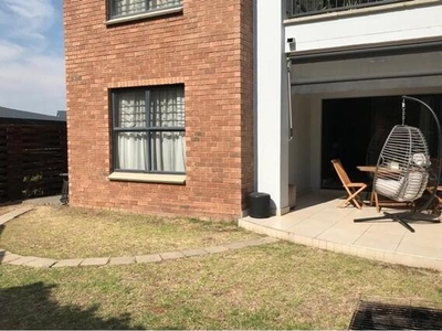 Apartment For Sale In Olivedale, Randburg