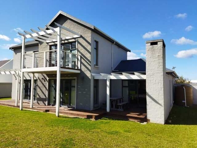 House For Rent In Kraaibosch Country Estate, George