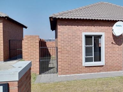 House For Rent In Terra Nova, Secunda