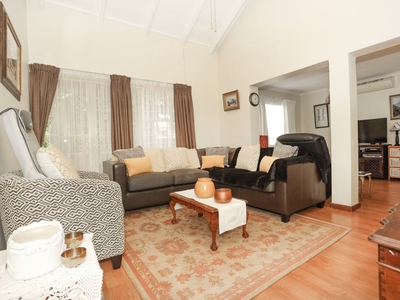 House For Sale in Clubview, Centurion